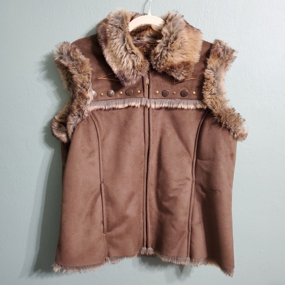 Montanaco Faux Fur Suede Embellished Vegan Vest XL